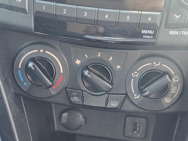 Used Suzuki Swift 2014 for sale - 74596649: Photo 20