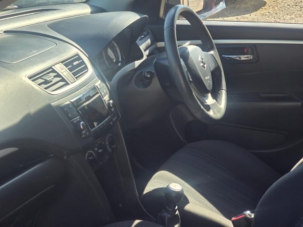 Used Suzuki Swift 2014 for sale - 74596649: Photo 24