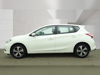 Used Nissan Pulsar 2015 for sale - 78796752: Photo