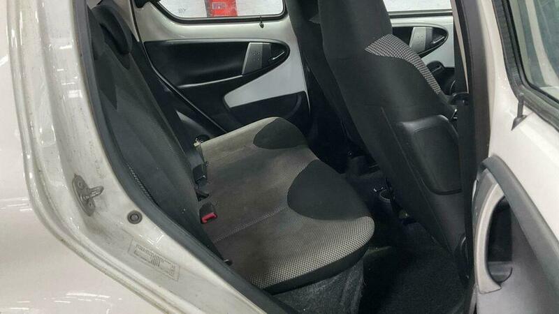 Used Toyota AYGO for sale - 77705465: Photo 8