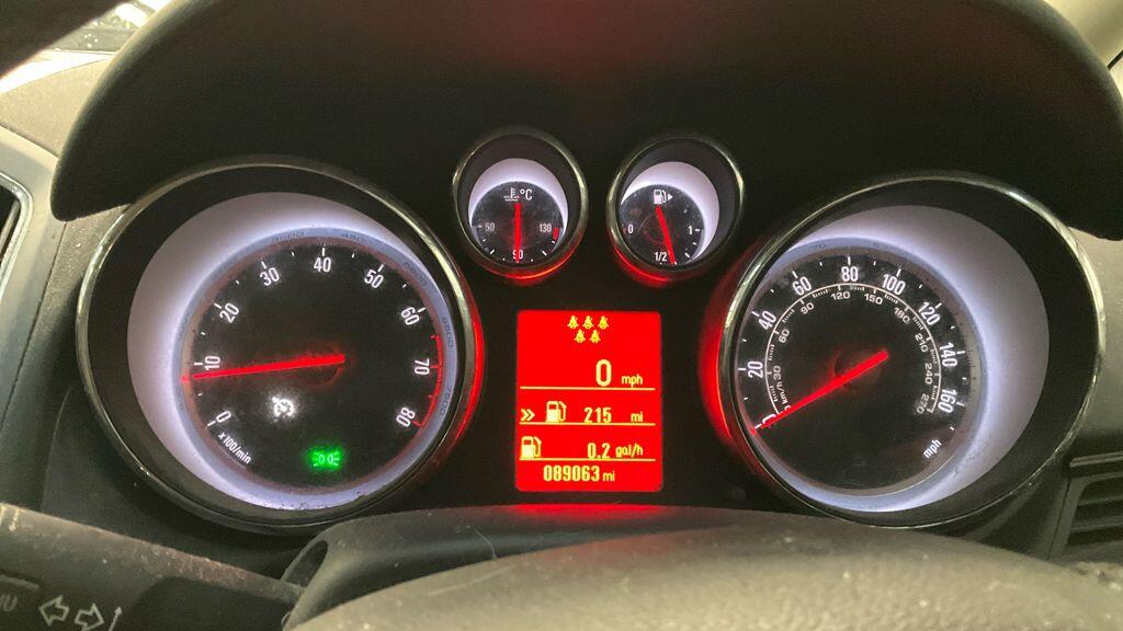 Used Vauxhall Zafira 2015 for sale - 77174489: Photo 3