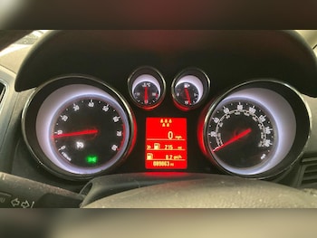 Used Vauxhall Zafira 2015 for sale - 77174489: Photo