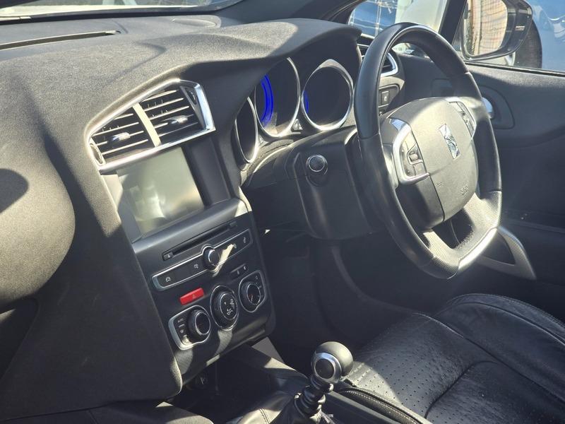 Used Citroen DS4 2015 for sale - 76584556: Photo 35