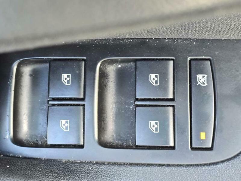 Vehicle 33