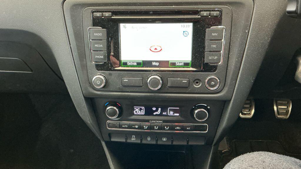 Used Skoda Rapid 2015 for sale - 78086987: Photo 2