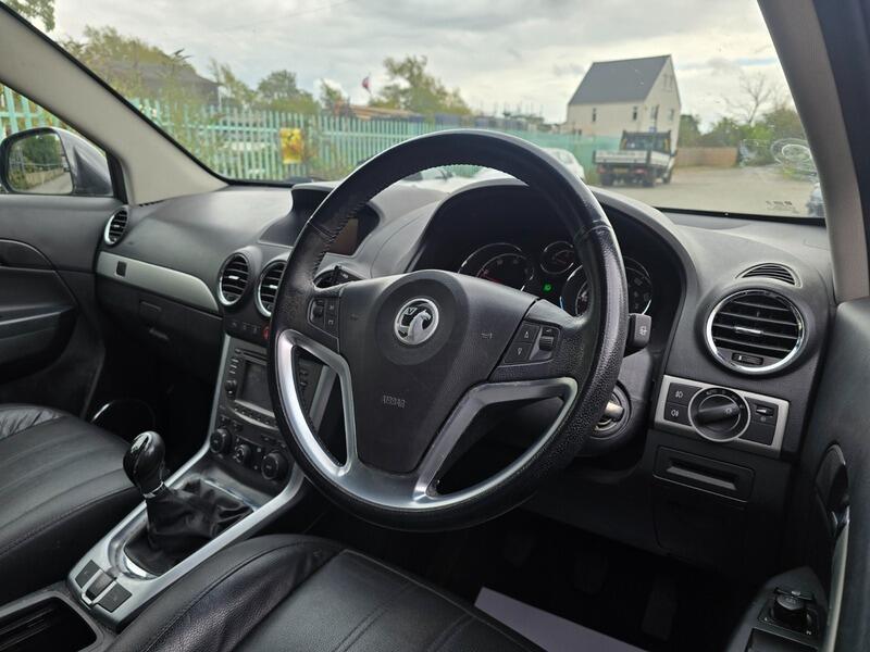 Used Vauxhall Antara 2014 for sale - 76572740: Photo 6