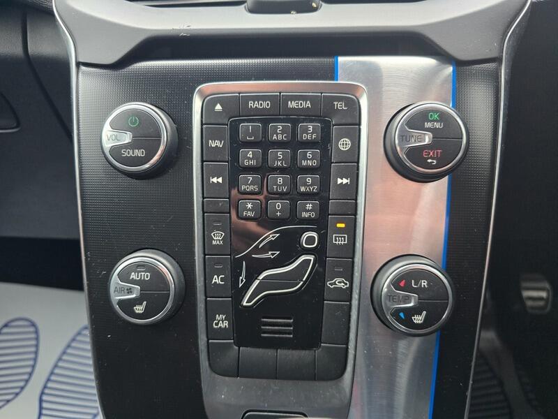 Used Volvo V40 2016 for sale - 76952346: Photo 29