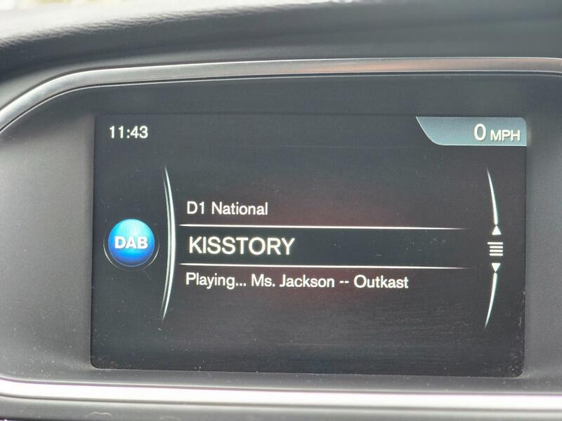 Used Volvo V40 2016 for sale - 76952346: Photo 34