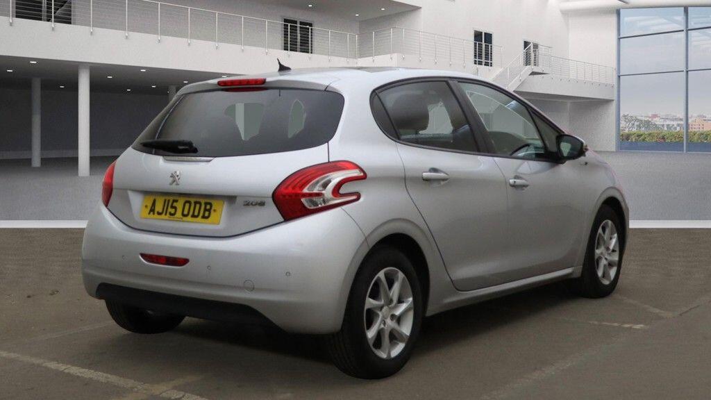 Used Peugeot 208 2015 for sale - 76645727: Photo 5
