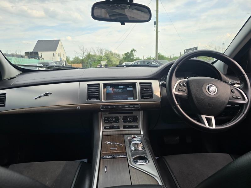 Used Jaguar XF 2012 for sale - 76573443: Photo 10