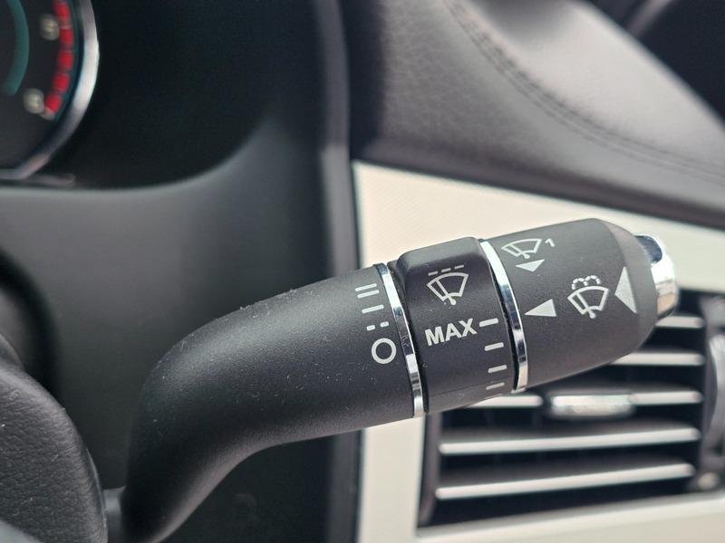 Used Jaguar XF 2012 for sale - 76573443: Photo 14