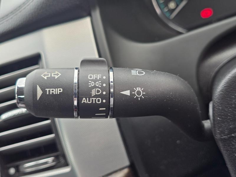 Used Jaguar XF 2012 for sale - 76573443: Photo 18