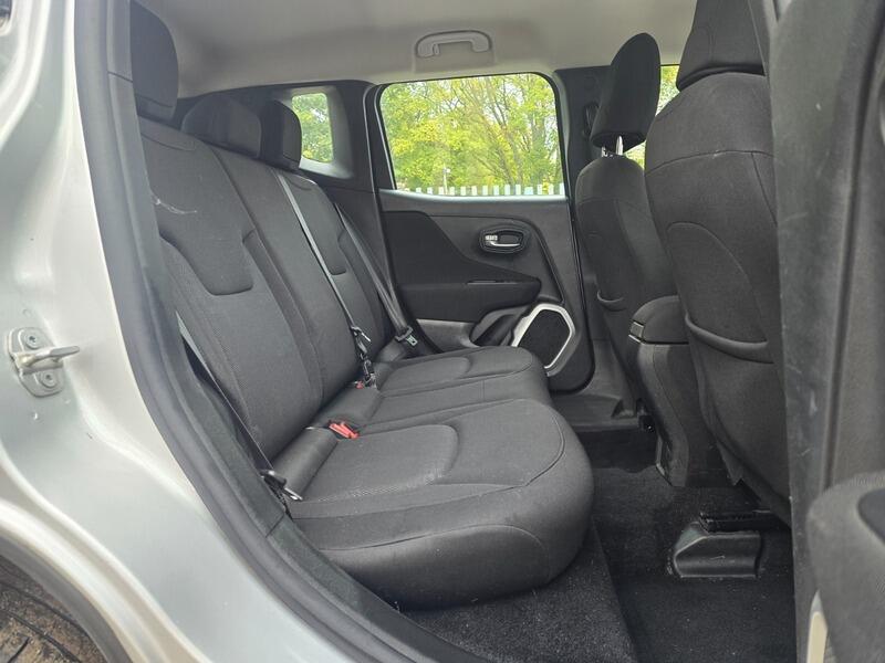 Used Jeep Renegade 2015 for sale - 76997295: Photo 11