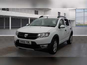 Used Dacia Sandero Stepway 2015 for sale - 77203777: Photo