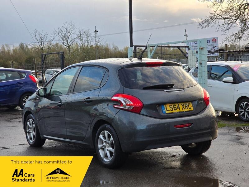 Used Peugeot 208 2014 for sale - 76728041: Photo 7