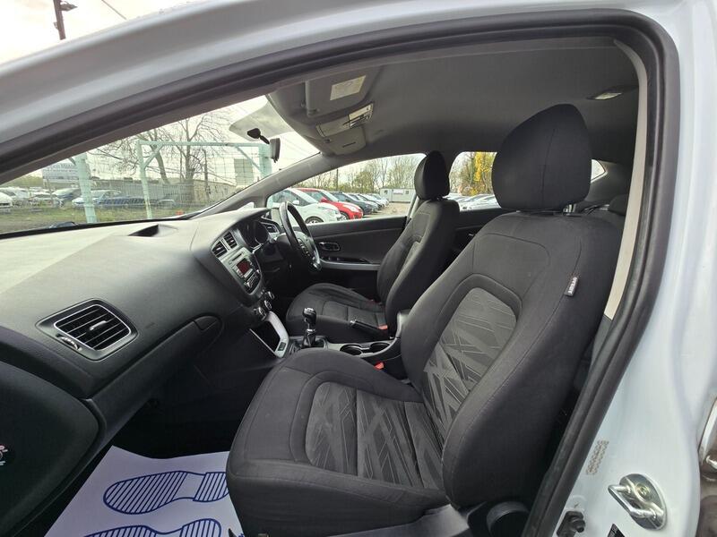 Used Kia Ceed 2014 for sale - 76572926: Photo 15