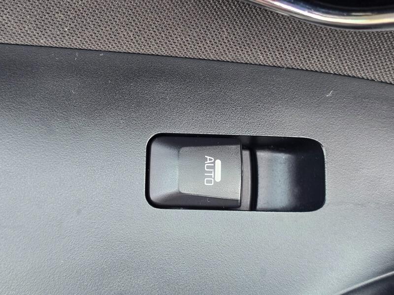 Used Kia Ceed 2014 for sale - 76572926: Photo 17