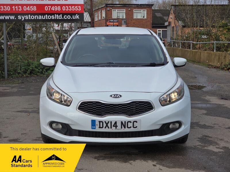 Used Kia Ceed 2014 for sale - 76572926: Photo 2