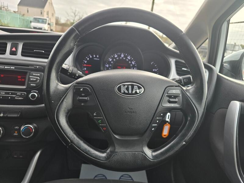 Used Kia Ceed 2014 for sale - 76572926: Photo 21