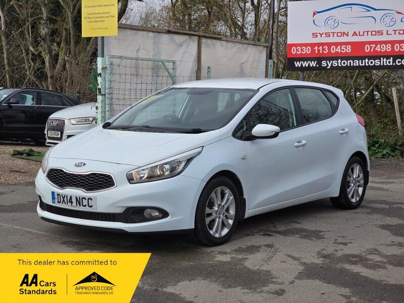 Used Kia Ceed 2014 for sale - 76572926: Photo 4