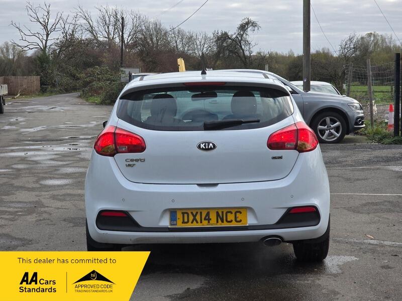 Used Kia Ceed 2014 for sale - 76572926: Photo 7
