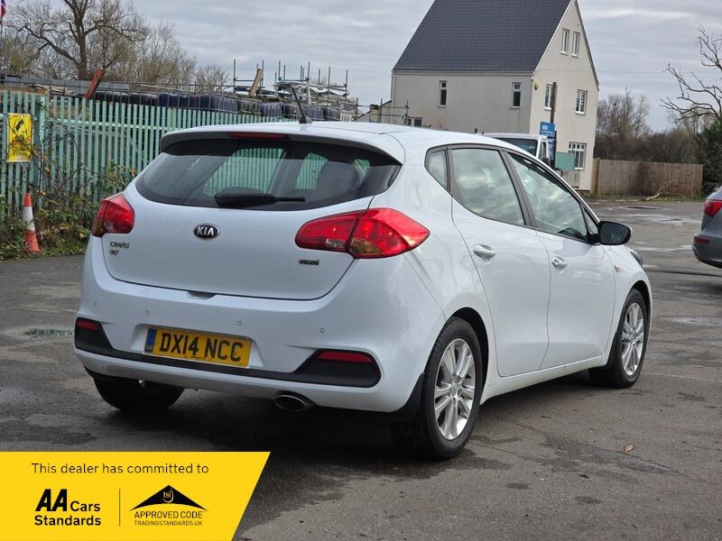 Used Kia Ceed 2014 for sale - 76572926: Photo 8