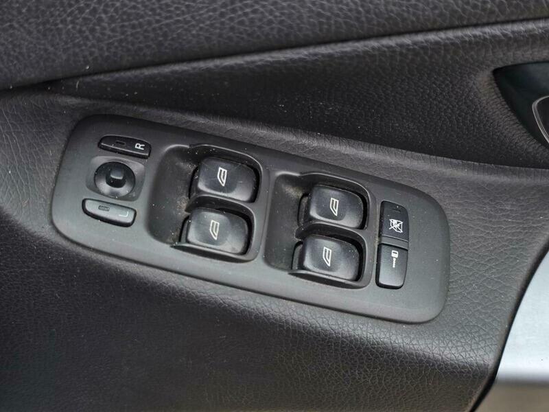 Used Volvo XC90 2011 for sale - 77657826: Photo 16