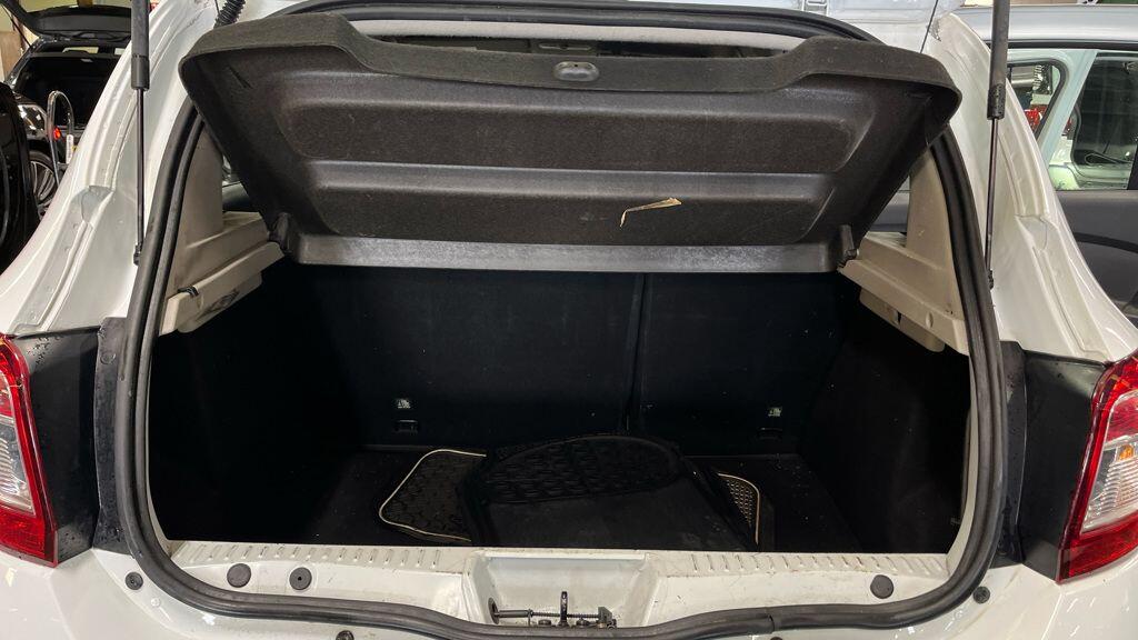 Used Dacia Sandero 2013 for sale - 77883325: Photo 10