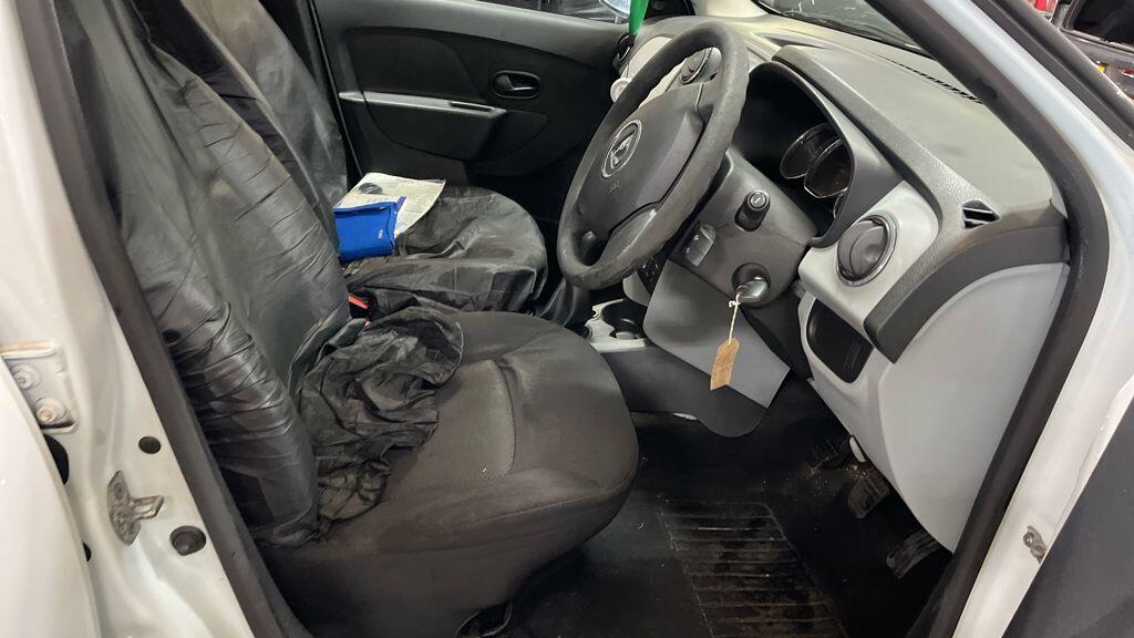 Used Dacia Sandero 2013 for sale - 77883325: Photo 8