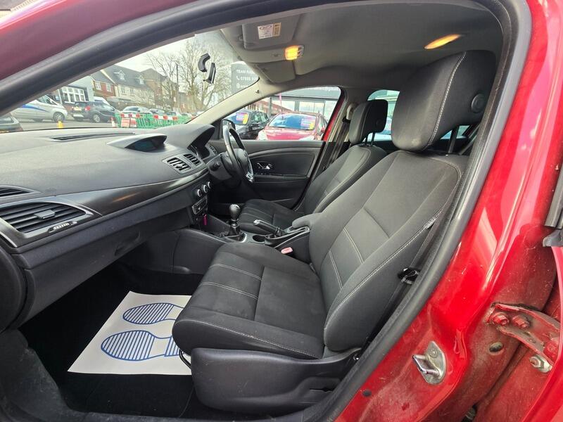 Used Renault Megane 2014 for sale - 78019779: Photo 14