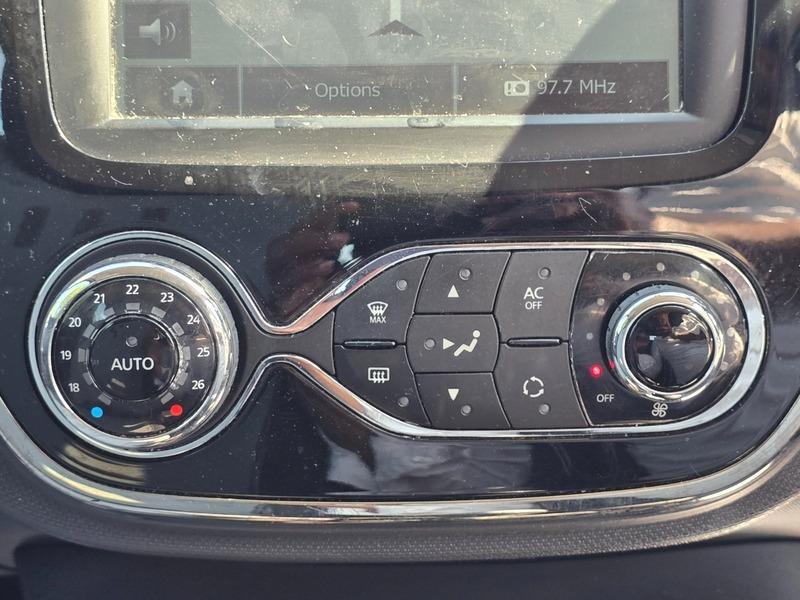 Used Renault Captur 2014 for sale - 76572030: Photo 30