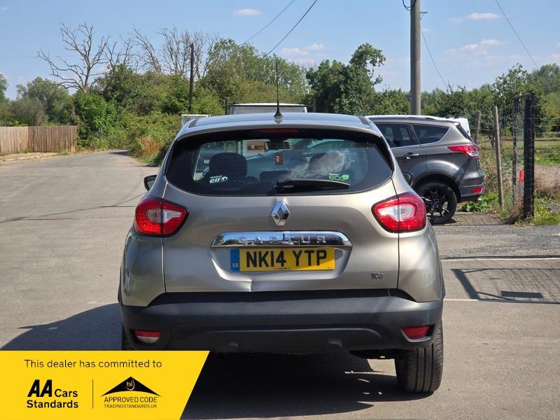 Used Renault Captur 2014 for sale - 76572030: Photo 9