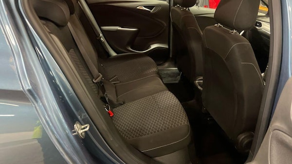 Used Vauxhall Astra 2016 for sale - 76226772: Photo 9