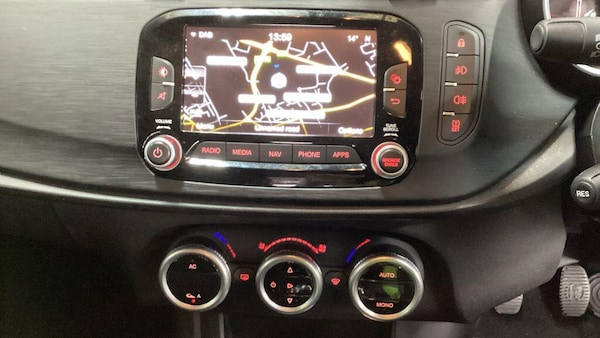 Used Alfa Romeo Giulietta 2017 for sale - 76247738: Photo 2