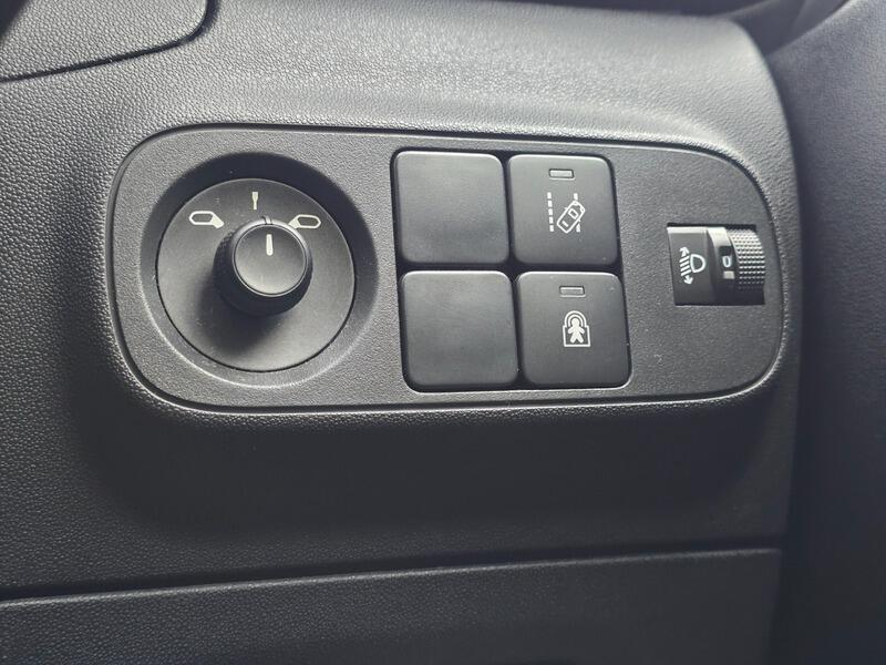 Used Citroen C3 2017 for sale - 76573030: Photo 32