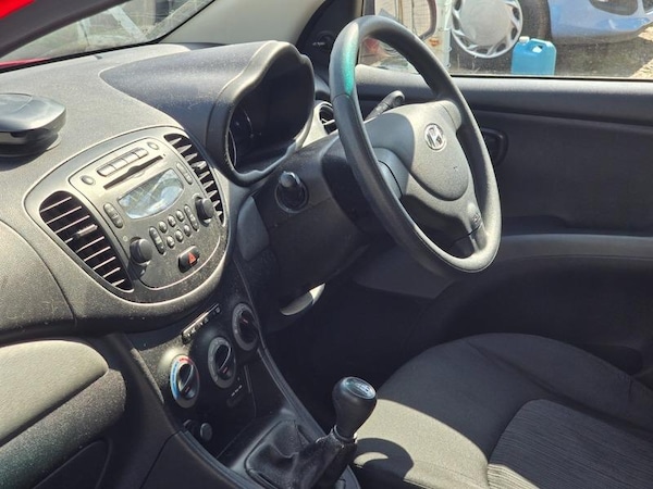 Used Hyundai i10 2012 for sale - 74610883: Photo 23
