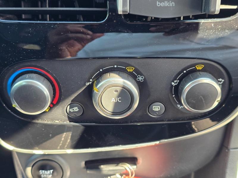 Used Renault Clio 2016 for sale - 76573064: Photo 30