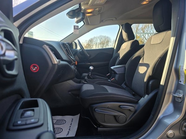 Used Jeep Cherokee 2015 for sale - 72921876: Photo 15