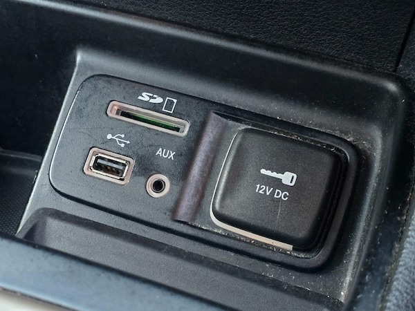 Used Jeep Cherokee 2015 for sale - 72921876: Photo 28