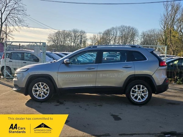 Used Jeep Cherokee 2015 for sale - 72921876: Photo 5