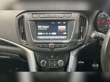 Used Vauxhall Zafira Tourer 2017 for sale - 78384550: Photo