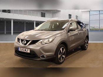 Used Nissan Qashqai 2015 for sale - 76013375: Photo 2