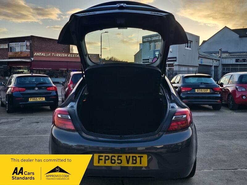 Used Vauxhall Insignia 2015 for sale - 77892625: Photo 11