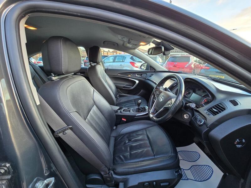 Used Vauxhall Insignia 2015 for sale - 77892625: Photo 14