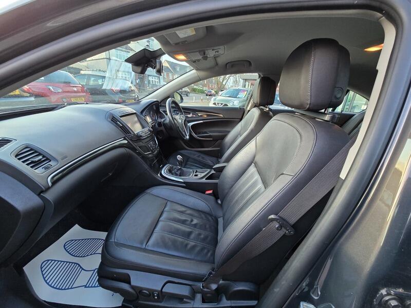 Used Vauxhall Insignia 2015 for sale - 77892625: Photo 16