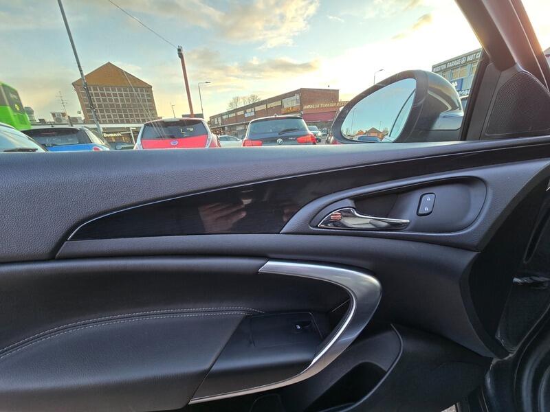 Used Vauxhall Insignia 2015 for sale - 77892625: Photo 18