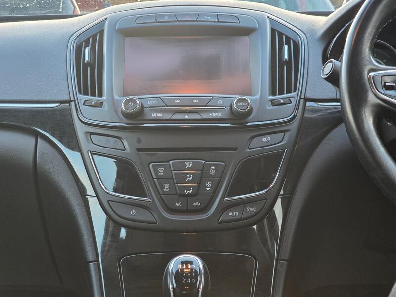 Used Vauxhall Insignia 2015 for sale - 77892625: Photo 23