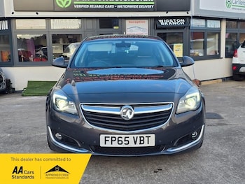 Used Vauxhall Insignia 2015 for sale - 77892625: Photo