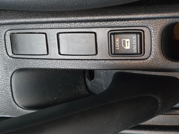 Used Nissan Note 2014 for sale - 75166410: Photo 26