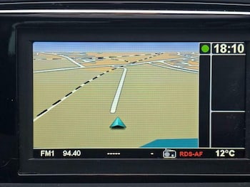 Used Renault Megane 2016 for sale - 77892612: Photo